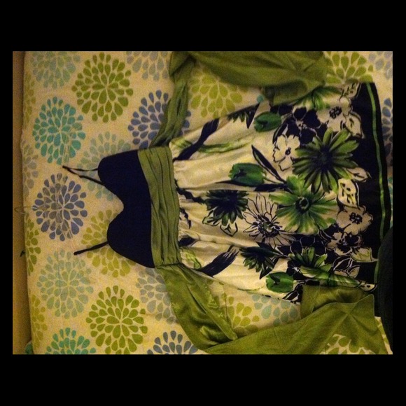 Strapless black & white lime green flowered dress - Picture 1 of 3