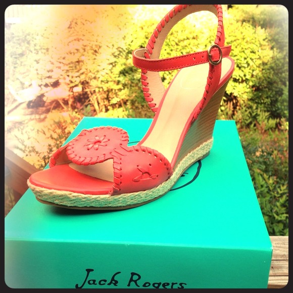 Jack Rogers wedges😍 also have size 9!