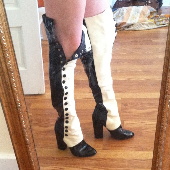 Chanel boots Reduction