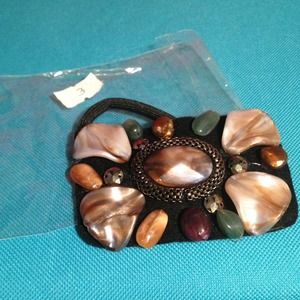 -SOLD IN BUNDLE- Hair Band New with beads
