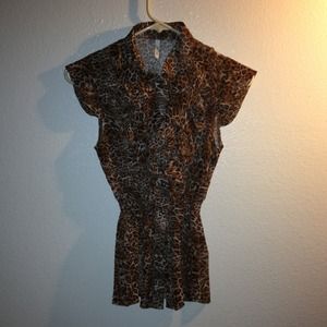Leopard ruffle top