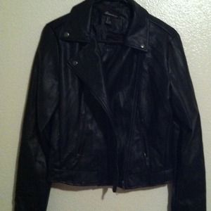 🌻SOLD🌻"Leather" Jacket!