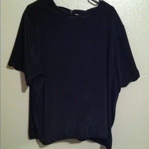 🌻SOLD🌻Oversized black blouse