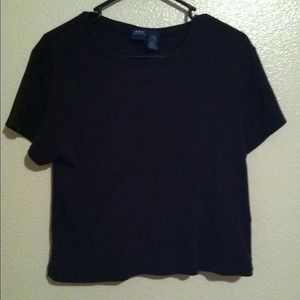 🌻SOLD🌻Black crop top