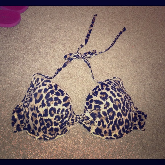 ***HOLD*** VICTORIA'S SECRET LEOPARD BIKINI TOP
