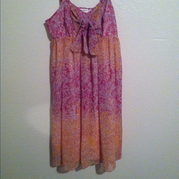 Colorful dress!