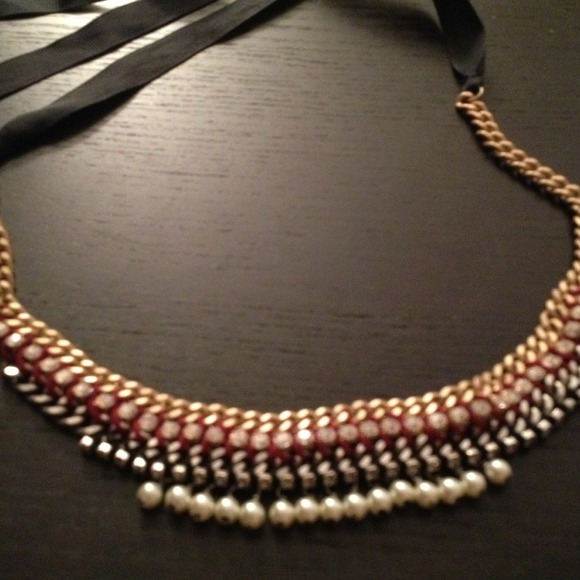 Necklace - Picture 2 of 3