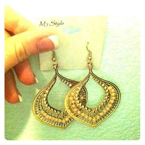 Fashion earrings!