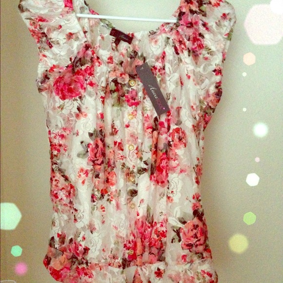 Floral top