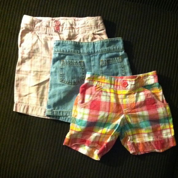 Lot of 3, little girls shorts. 5t