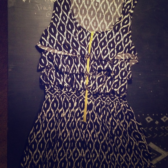 Geometric Print Dress with Neon Zipper