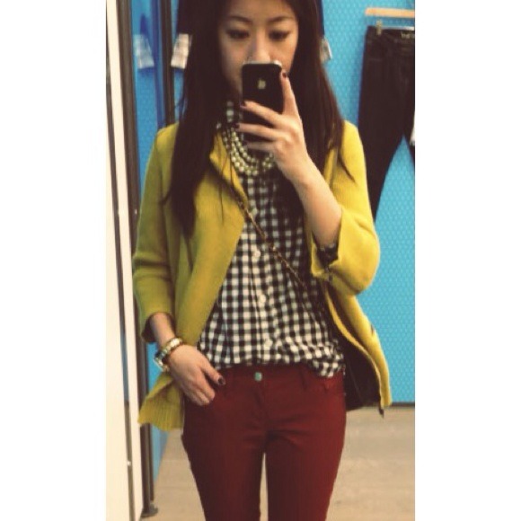 Gingham collar shirt