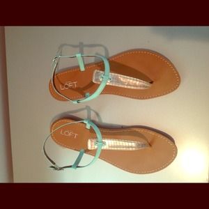 LOFT t-strap sandals