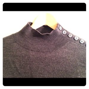 Short sleeve faux turtle neck