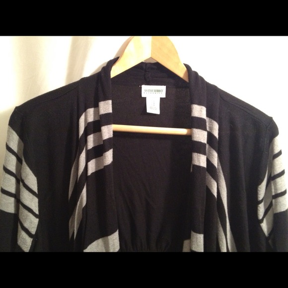 Black and grey wrap/cover up