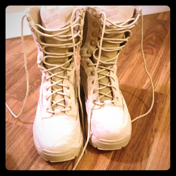 Danner tan combat boots