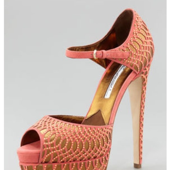 ❗❗❗Brian Atwood TriBeCa❗❗❗Not selling