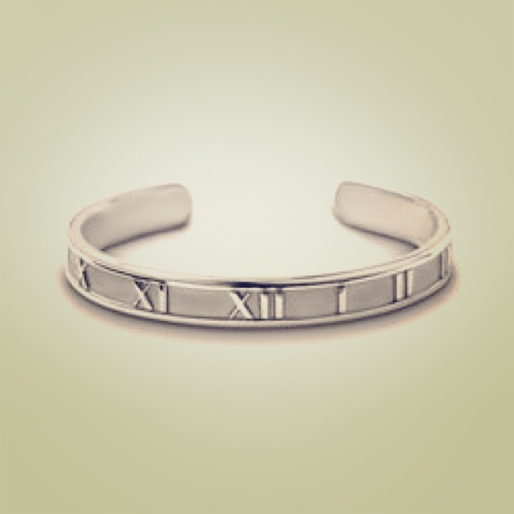 🔅REDUCED🔅Tiffany & Co. Atlas Cuff