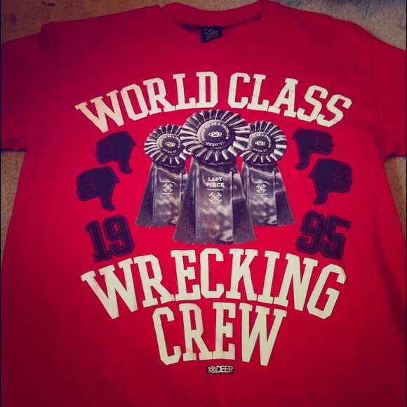 Men's red crew tee