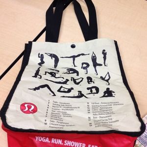 Lululemon athletica reusable bag