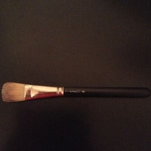 Mac 190 foundation brush and ulta brush bundle