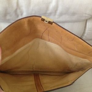 Gucci Bags - Authentic Vintage Gucci Oversized Envelope Clutch Gucci Bags - Authentic Vintage Gucci Oversized Envelope Clutch