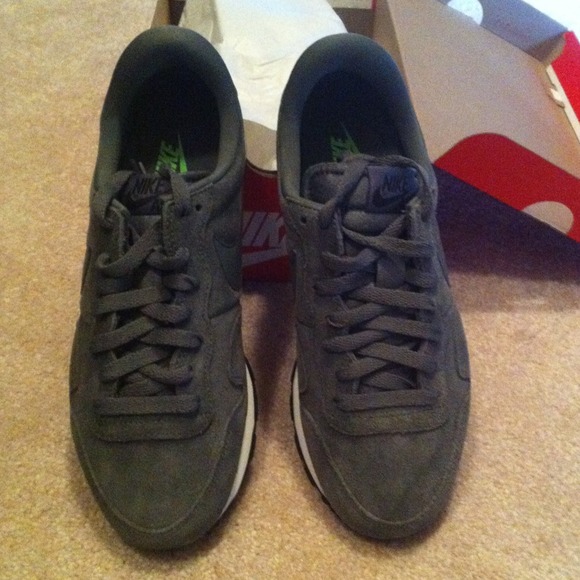 Nike Sneakers