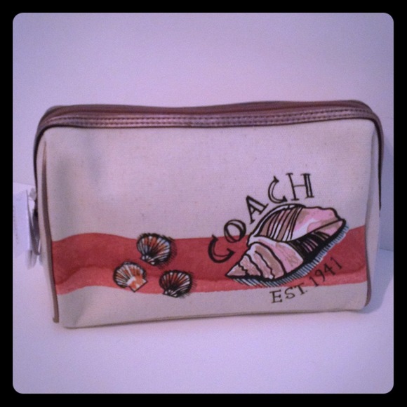 SALE!!! NWT-COACH Cosmetic bag