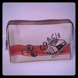 SALE!!! NWT-COACH Cosmetic bag