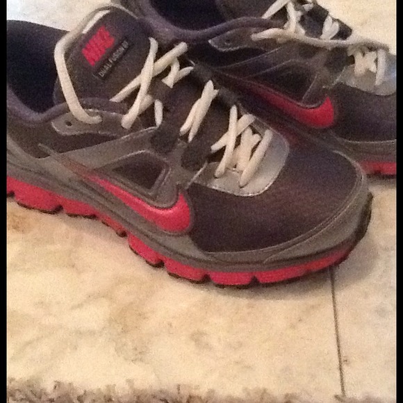 SOLD Nike running shoes.