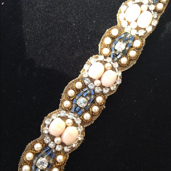 Sparkle Jeweled Elastic Headband 😉 - Picture 3 of 4