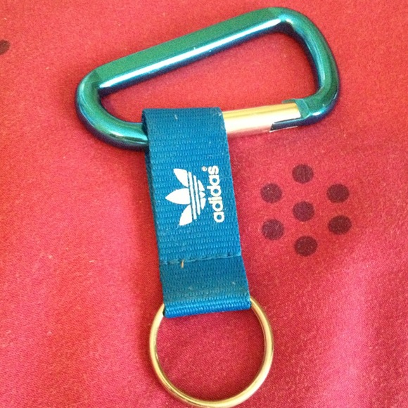 Adidas caribener keychain