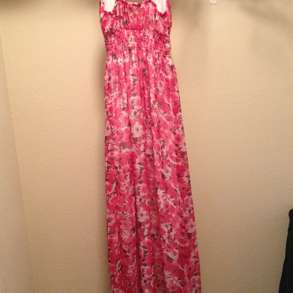Dress - Picture 2 of 2
