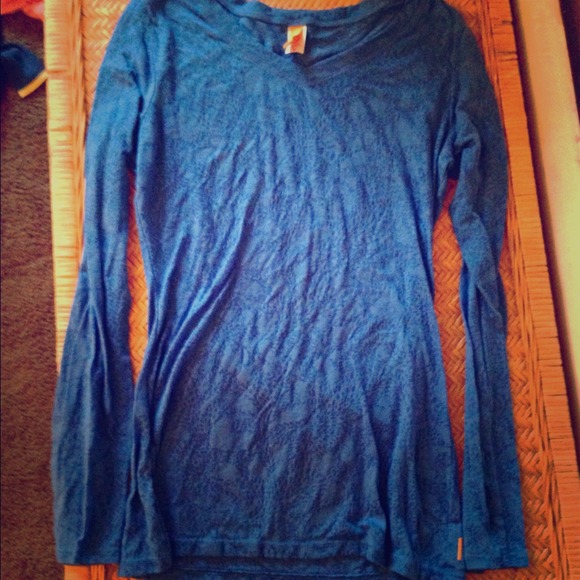 Blue Lucy top