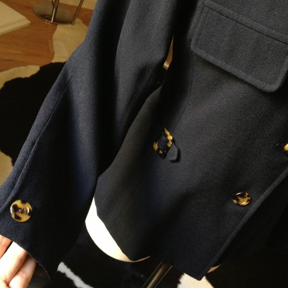 🍃❤️Classic Mid night Navy Wool crepe jacket - Picture 2 of 4