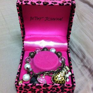 Betsey Johnson charm bracelet