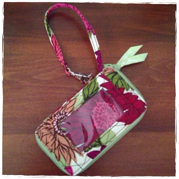 Vera Bradley Wristlet/Wallet  *retired pattern*