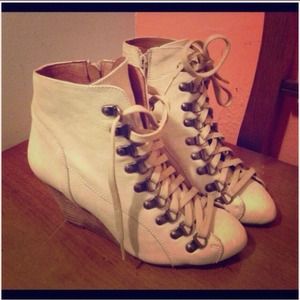 Steve Madden Booties