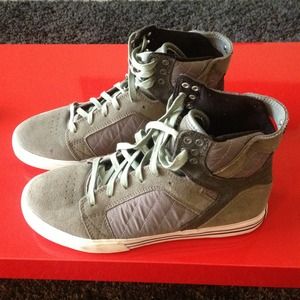 Supra tennis shoes