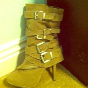 Dark Tan Suede Fashion Boots