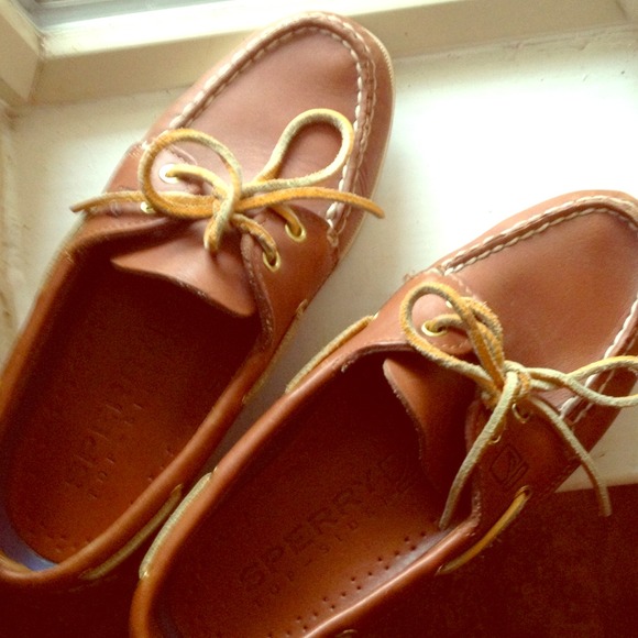 Light Brown Sperrys