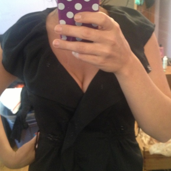 Black forever 21 shirt