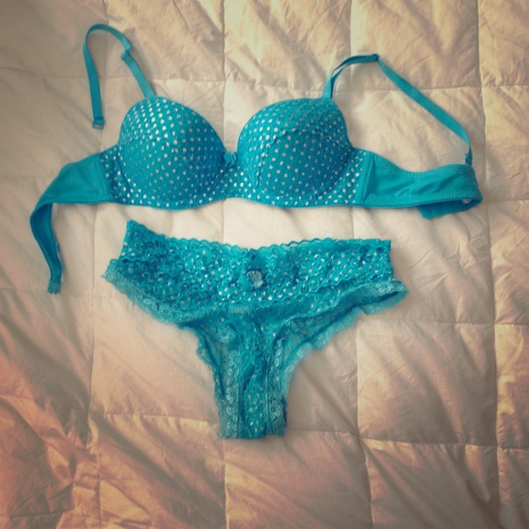 Electric blue panty set!
