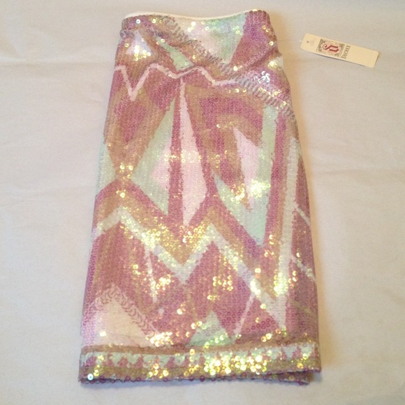 💰BUNDLETribal Sequin Mini Skirt - Picture 2 of 3