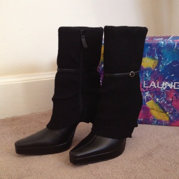 BNIB Chinese Laundry Sweater Boots