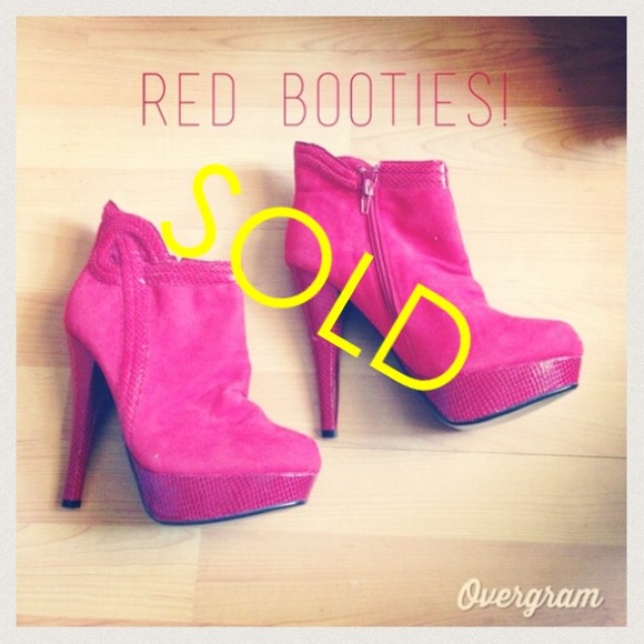 🚫SOLD on Threadflip!🚫Red Booties!