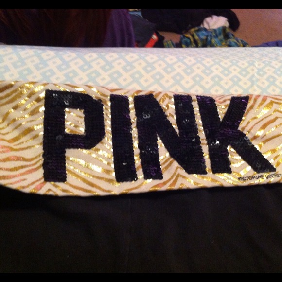 Reserved 👌Victoria's Secret BLING yoga pants