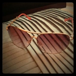 SOLD IN BUNDLE Jessica Simpson Aviators