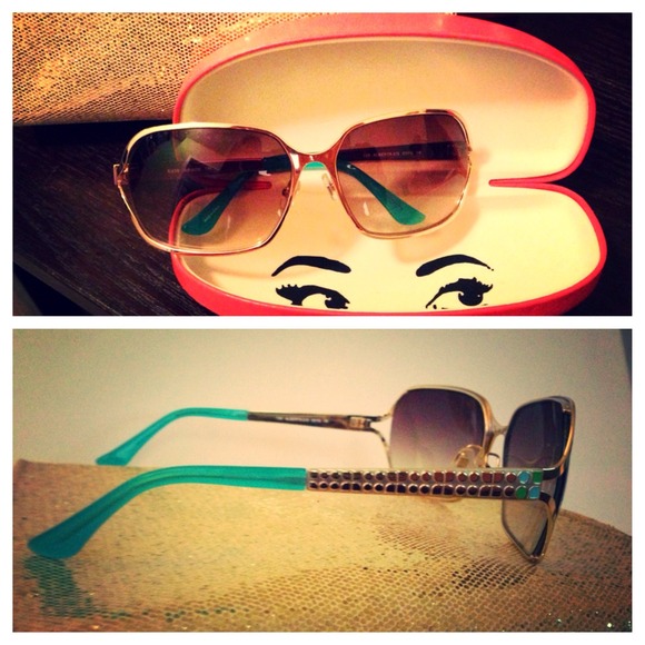 Authentic Kate spade sunglasses - lowered price!