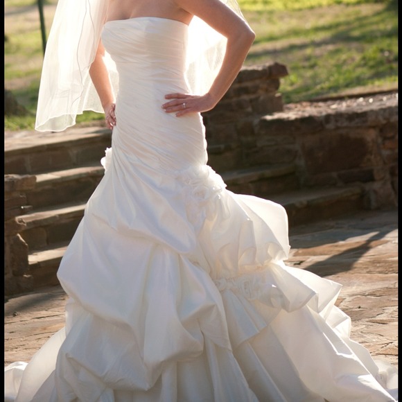 Pronovias Dresses & Skirts - Pronovias Designer Wedding Dress